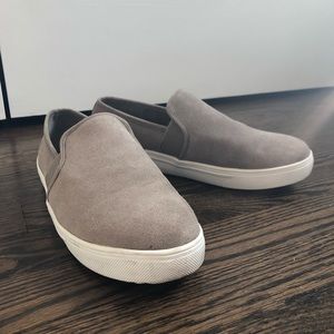 Blondo Waterproof Riyan Sneaker